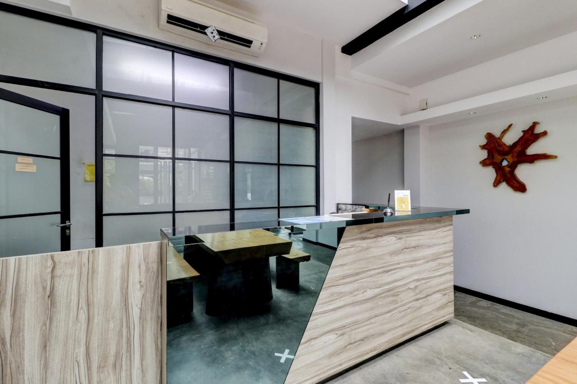 Oyo Flagship 90775 I Sleep Bandung